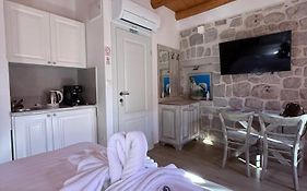 Dubrovnik Throne Suite IV